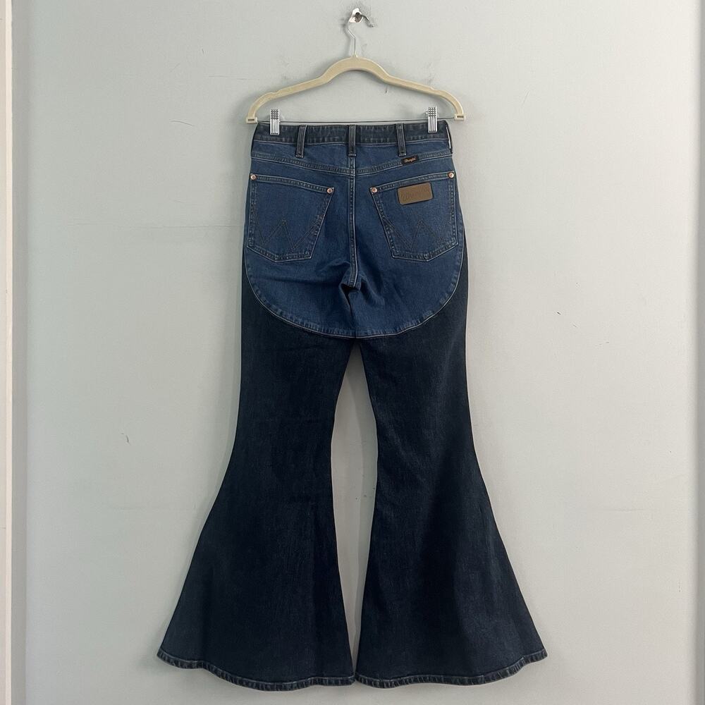 Wrangler Lainey Wilson High Rise Western Chap Tonal Blue Bell Bottom Flare Jeans - Picture 2 of 5
